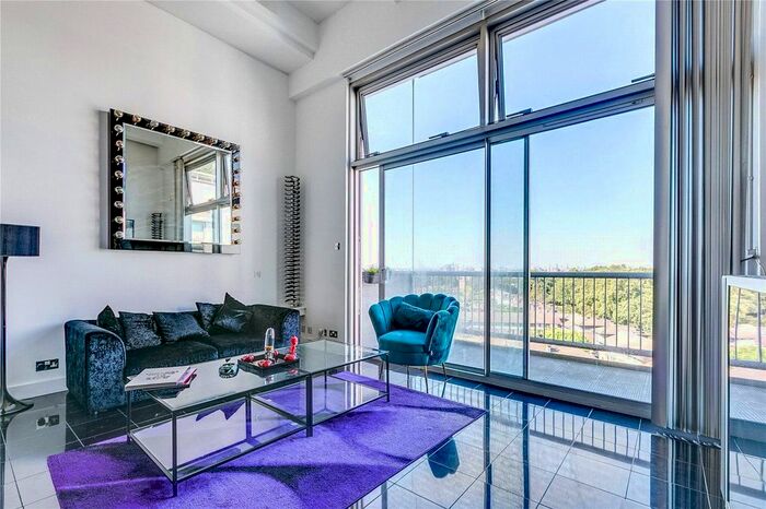 3 Bedroom Flat To Rent In The Piper Building, Peterborough Road, London, SW6