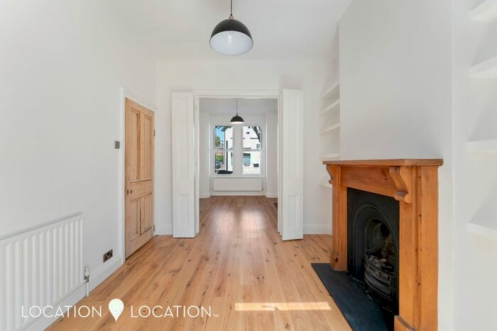 3 Bedroom Terraced House To Rent In Painsthorpe Road, London, N16