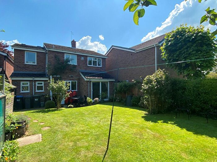 4 Bedroom Detached House For Sale In Oak Drive, Doveridge, DE6