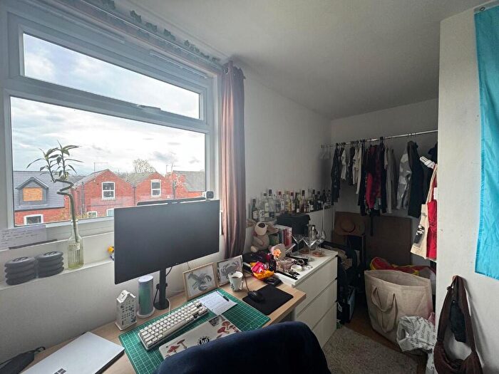 5 Bedroom Semi-Detached House To Rent In Willoughby Avenue, Nottingham, Nottinghamshire, NG7
