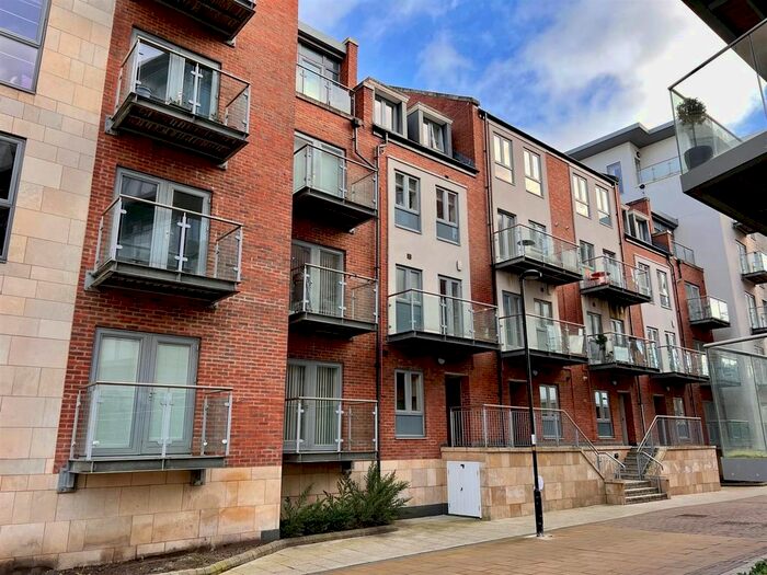 2 Bedroom Flat To Rent In Palmer Street, York, YO1