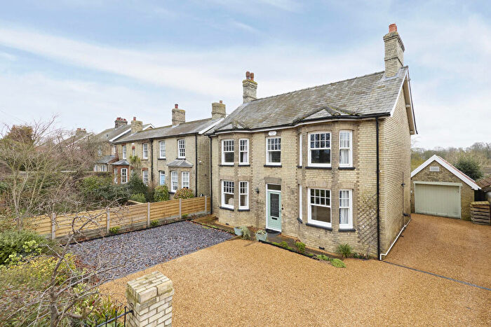 4 Bedroom Detached House For Sale In Kennett, Suffolk, CB8