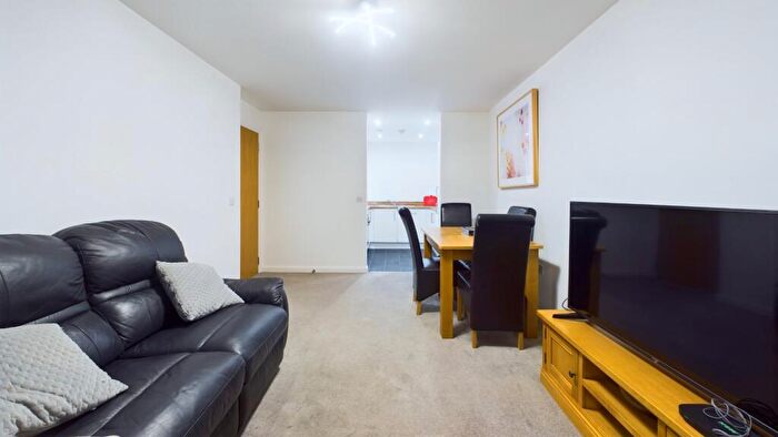 2 Bedroom Flat For Sale In Cathedral View, Full Street, Derby, Derbyshire, DE1