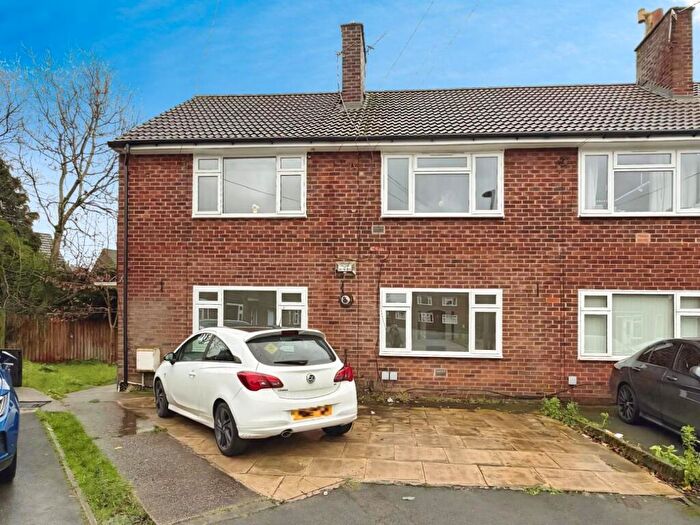2 Bedroom House To Rent In Kendal Grove, Worsley, Manchester, Greater Manchester, M28