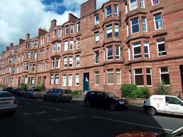 2 Bedroom Flat To Rent In Garrioch Road, North Kelvinside, Glasgow, G20