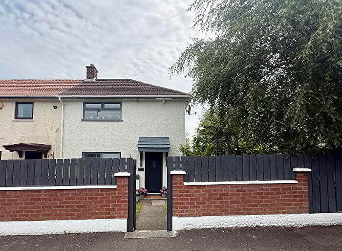 3 Bedroom End Of Terrace House For Sale In Clonduff Drive, Belfast, BT6