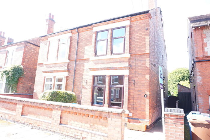 2 Bedroom Semi-Detached House For Sale In Carrfield Avenue, Nottingham, NG10