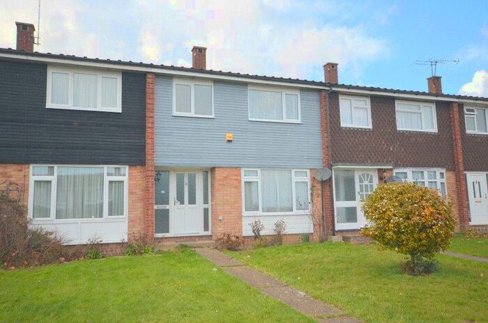 3 Bedroom Terraced House To Rent In Barnard Road, Chelmsford, Essex, CM2