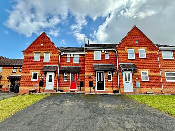 1 Bedroom Terraced House For Sale In Knowle Close, Rednal, B45