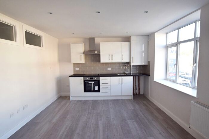 1 Bedroom Flat To Rent In Watford Way, London, NW4