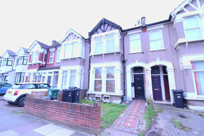 1 Bedroom Flat To Rent In Wanstead Park Road, Ilford, IG1