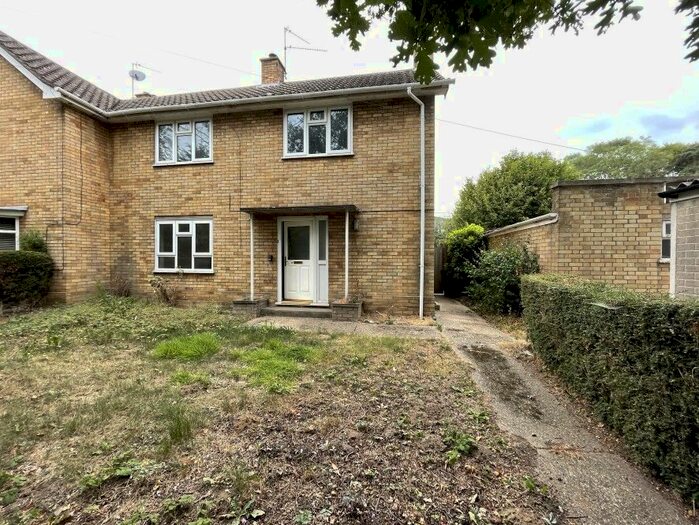 3 Bedroom Semi-Detached House For Sale In Chapmans Close, Rougham, Bury St. Edmunds, Suffolk, IP30