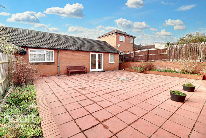 2 Bedroom Bungalow For Sale In Kensington Drive, Great Holm, MK8