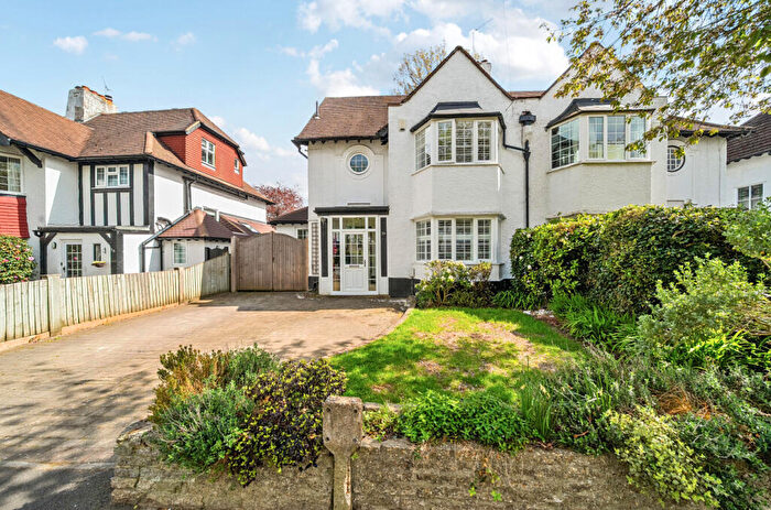 4 Bedroom Semi Detached House For Sale In Towncourt Crescent, Petts Wood, Orpington, BR5