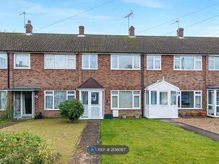 3 Bedroom Terraced House To Rent In Stubbs End Close, Amersham, HP6