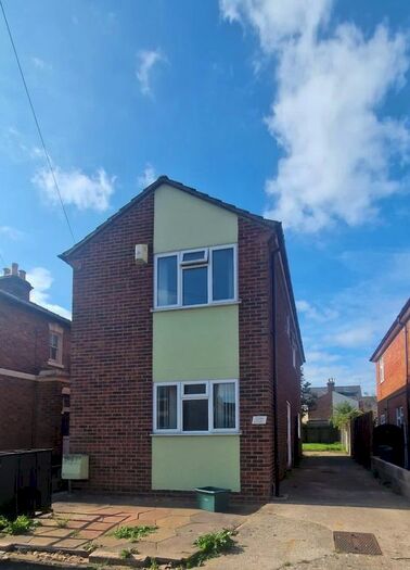 3 Bedroom Property To Rent In Adelaide Street, Gloucester, GL1