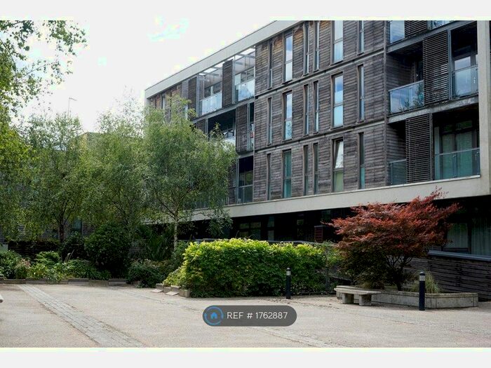 2 Bedroom Flat To Rent In Union Park, Greenwich, London, SE10