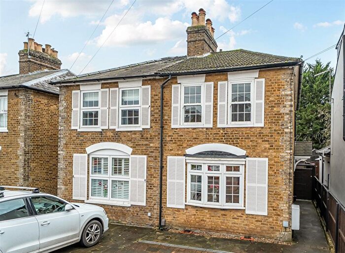 2 Bedroom Semi Detached House For Sale In New Road, Croxley Green, Rickmansworth, WD3