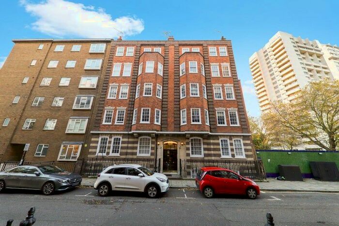 2 Bedroom Flat To Rent In Luxborough Street, London, W1U
