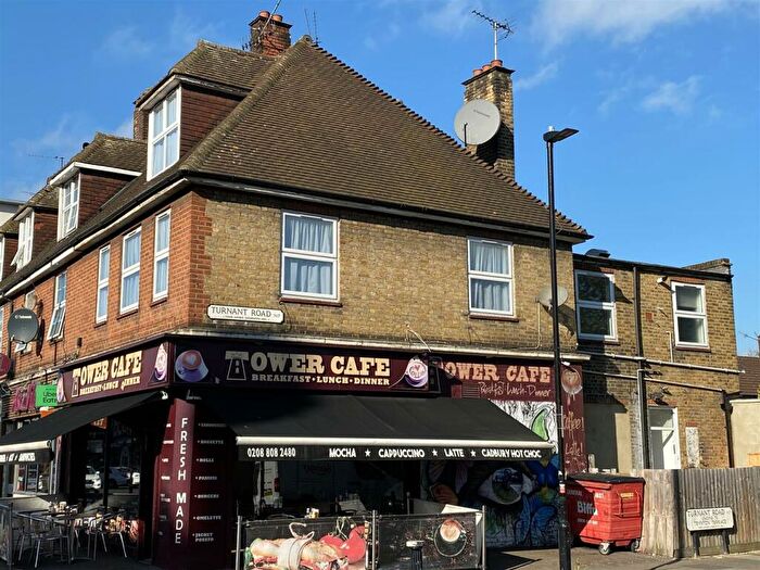 3 Bedroom Flat To Rent In Lordship Lane, Tottenham, N17