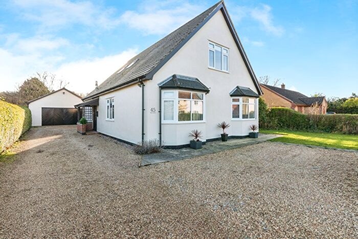 3 Bedroom Bungalow For Sale In Mill Road, Mutford, Beccles, Suffolk, NR34