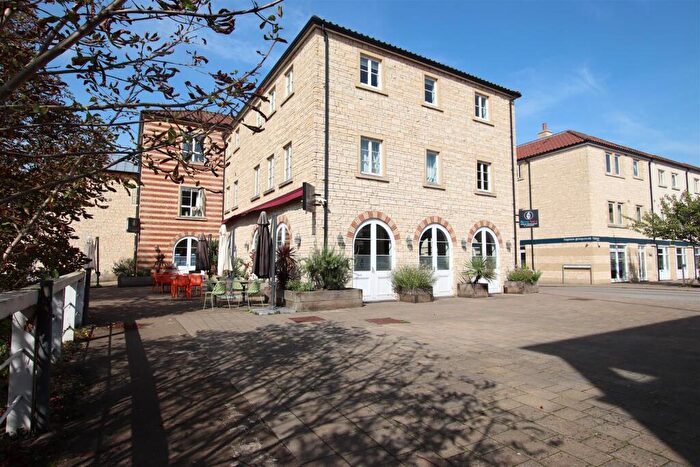 2 Bedroom Apartment For Sale In Bridge Yard, Bradford-On-Avon, BA15