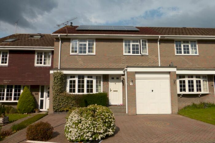 4 Bedroom Terraced House To Rent In Romsey, Hampshire, SO51