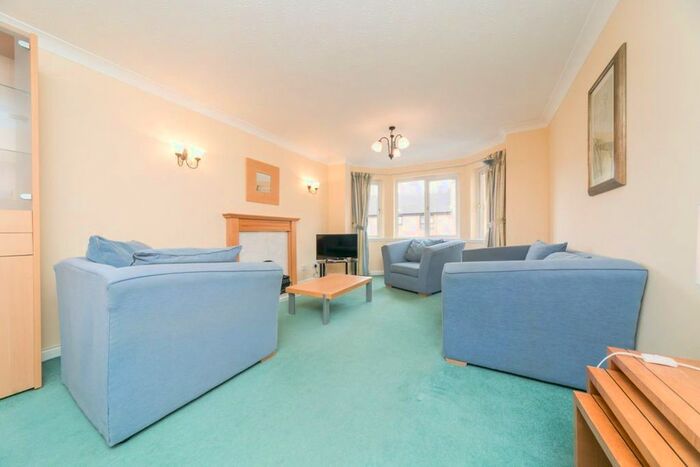2 Bedroom Flat To Rent In Easter Dalry Road, Dalry, EH11