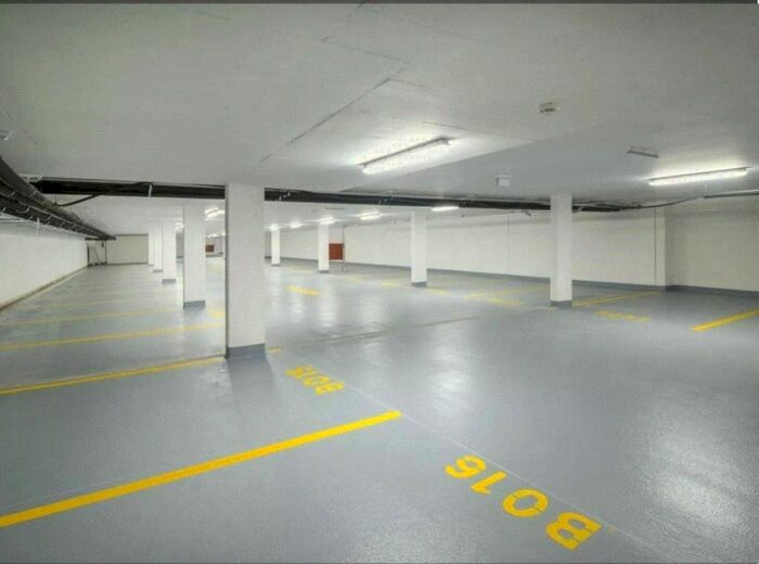 Garage / Parking To Rent In Modena Parking Space, London, E14