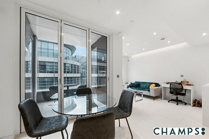 1 Bedroom Flat To Rent In Landmark Place, Sugar Quay, EC3R
