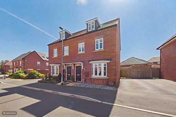 3 Bedroom Semi-Detached House For Sale In Pankhurst Close, East Leake, LE12