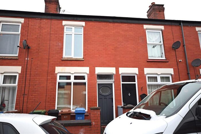 2 Bedroom House To Rent In Ladysmith Street, Cale Green, Stockport, SK3