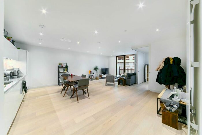 2 Bedroom Flat To Rent In Mercier Court, Royal Wharf, London, E16