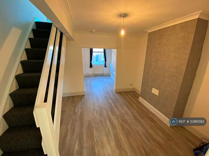 2 Bedroom Terraced House To Rent In Middlewich Street, Crewe, CW1