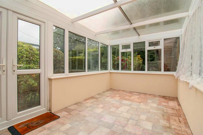 2 Bedroom Semi-Detached Bungalow For Sale In Windmill Drive, Bexhill-On-Sea, TN39