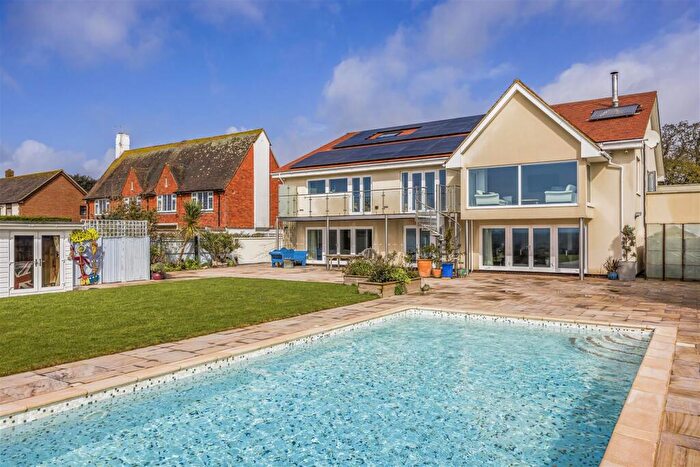 7 Bedroom Detached House For Sale In Strand Place, The Drive, PO21