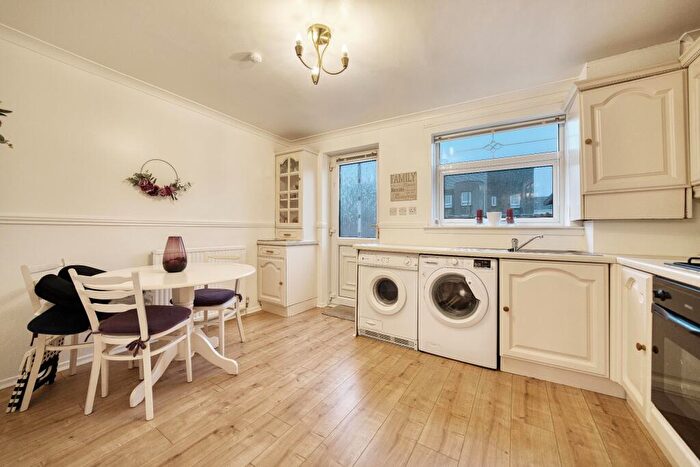 2 Bedroom Terraced House For Sale In Brandon Way, Coatbridge, ML5