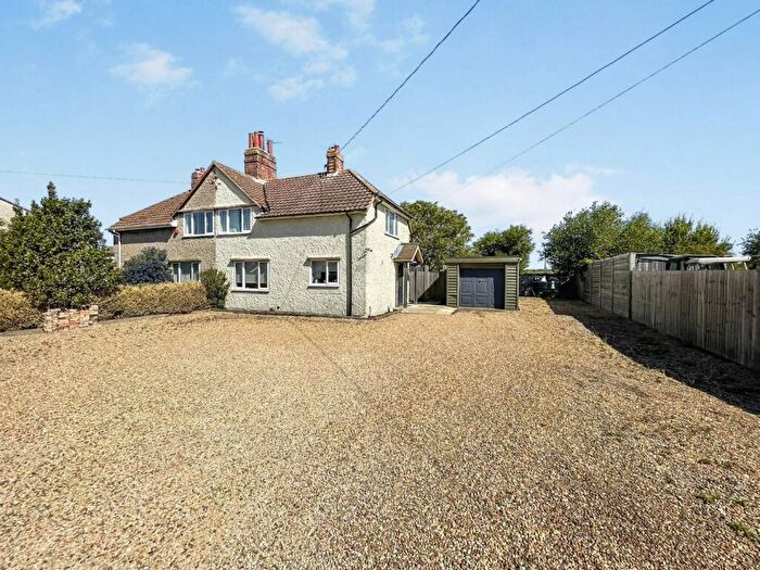 3 Bedroom Semi-Detached House For Sale In Main Street, Hockwold, IP26