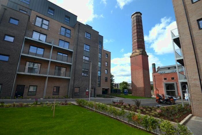 2 Bedroom Flat To Rent In Shrubhill Walk, Leith, Edinburgh, EH7