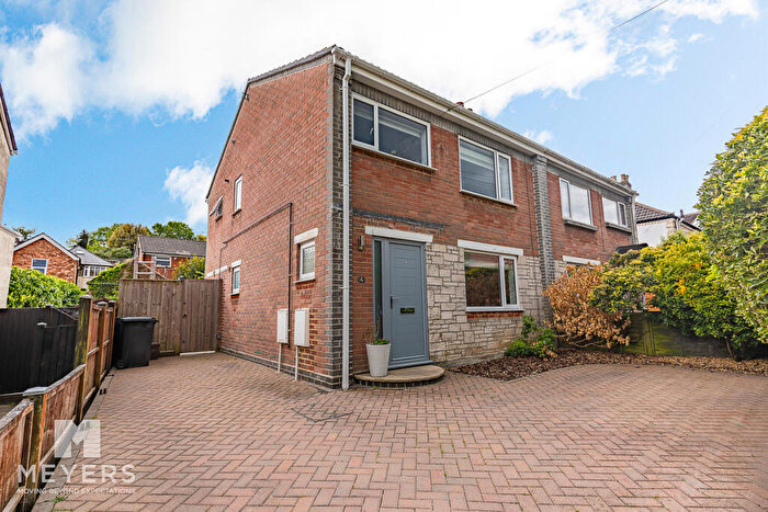 3 Bedroom Semi-Detached House For Sale In New Road, Parkstone, Poole, BH12