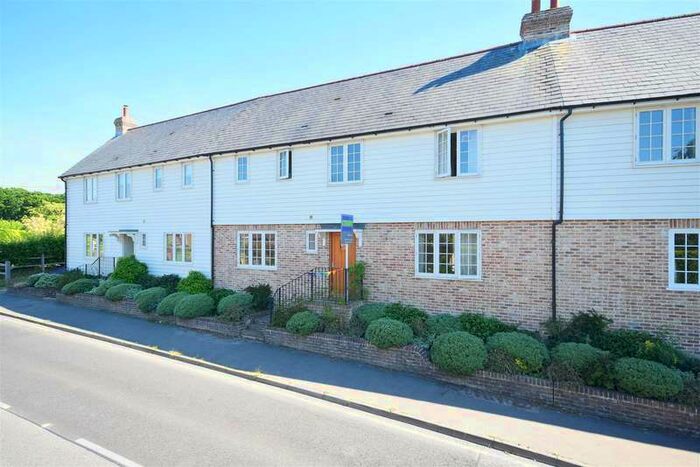 3 Bedroom Terraced House To Rent In Royal Oak Close, Beckley, Rye, TN31