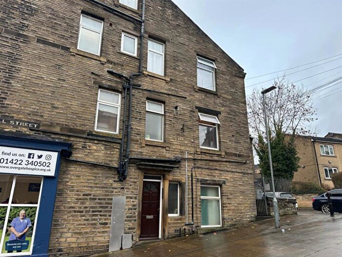 1 Bedroom Apartment To Rent In Leadenhall Street, King Cross, Halifax, HX1