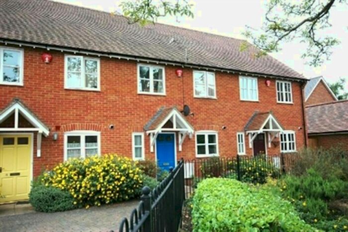 3 Bedroom Terraced House To Rent In Saddlers Close, Fordingbridge, SP6