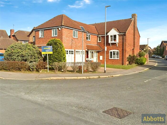 6 Bedroom Detached House For Sale In Galleydene, Benfleet, Essex, SS7