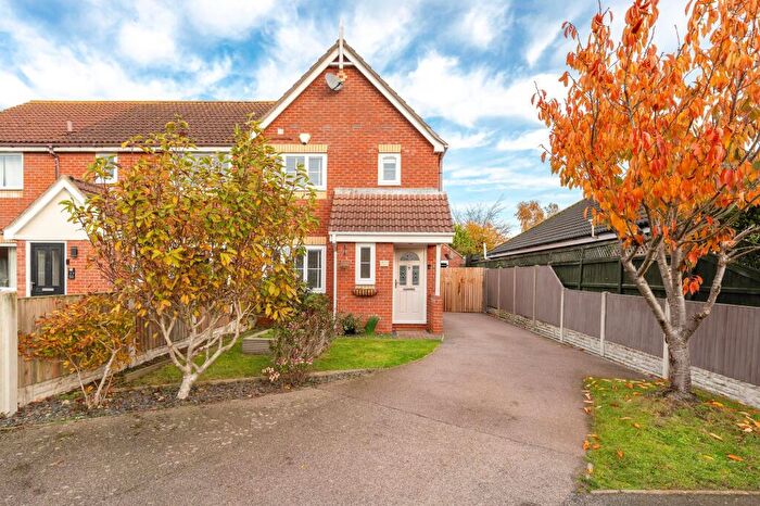 3 Bedroom Semi-Detached House For Sale In Bridge Meadow, Hemsby, NR29