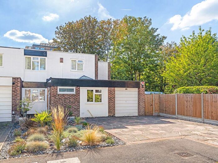 4 Bedroom Semi-Detached House For Sale In Canterbury Close, Beckenham, BR3
