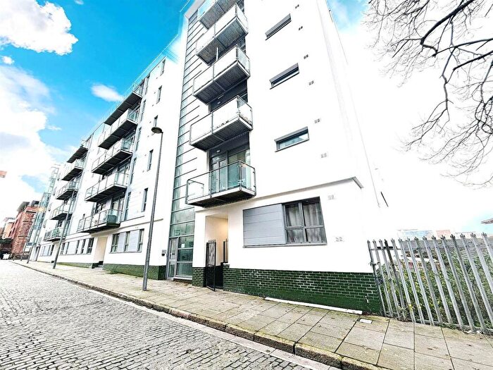 2 Bedroom Apartment For Sale In Henry Street, Liverpool, L1