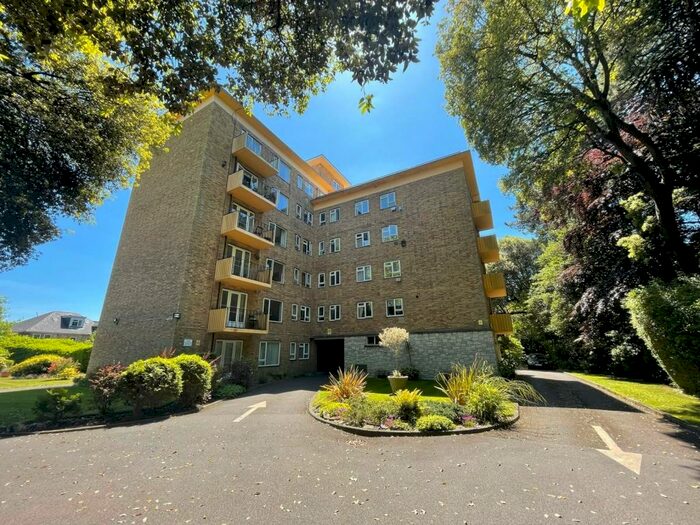 2 Bedroom Ground Flat To Rent In Belvoir Park, The Avenue, BH13