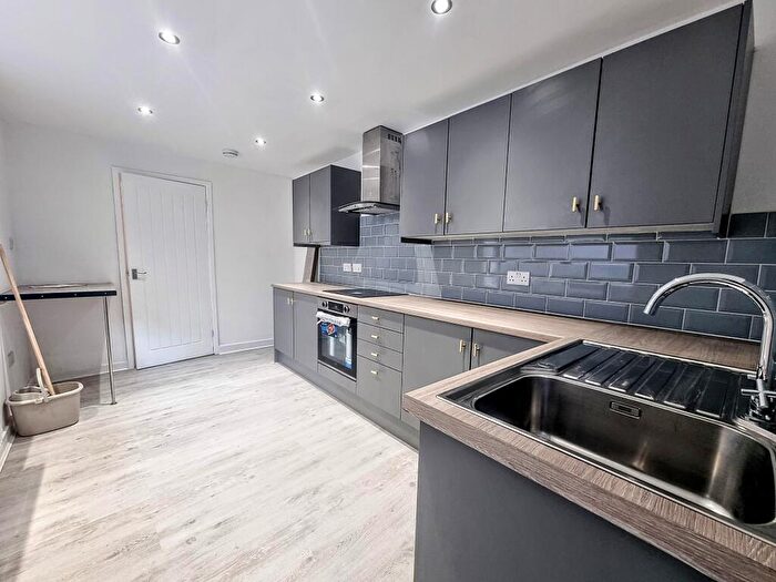 3 Bedroom Terraced House To Rent In Station Terrace, Maerdy, Ferndale, CF43