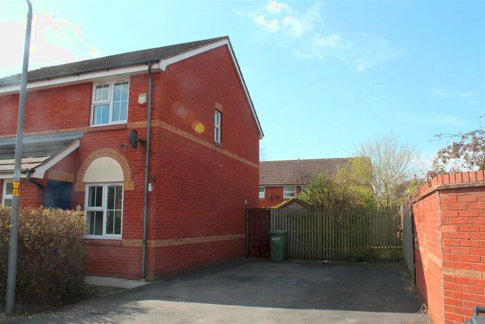 2 Bedroom Property To Rent In The Willows, Bradley Stoke, Bristol, BS32